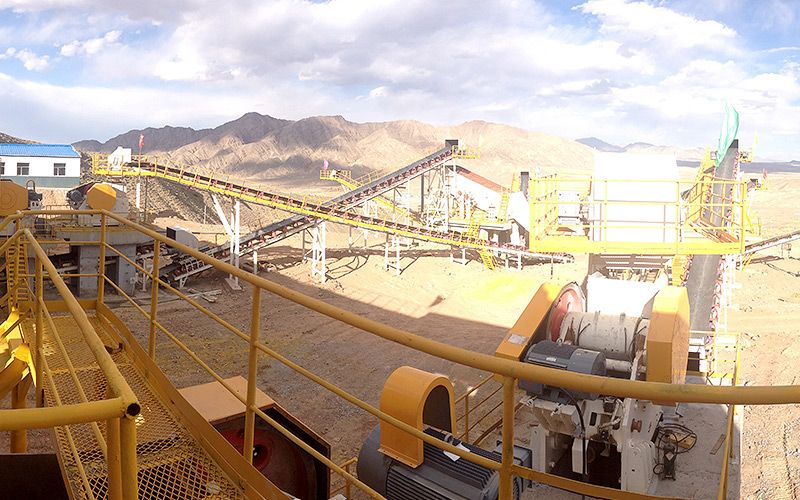 Línea de trituración de piedra caliza de 600 toneladas por hora en Qinghai