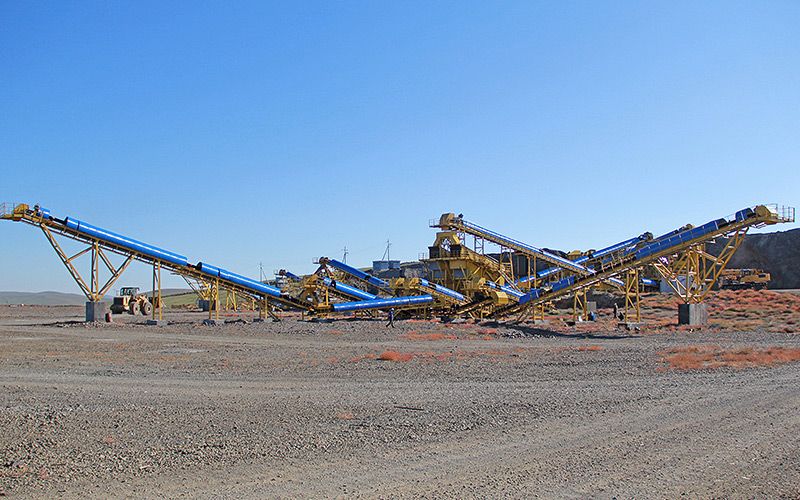 Línea de producción de trituración de mineral de hierro con 500tph en Mongolia